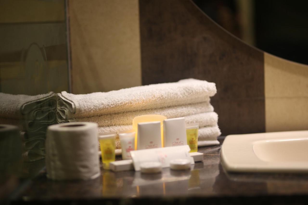 Lahore Continental Hotel Экстерьер фото